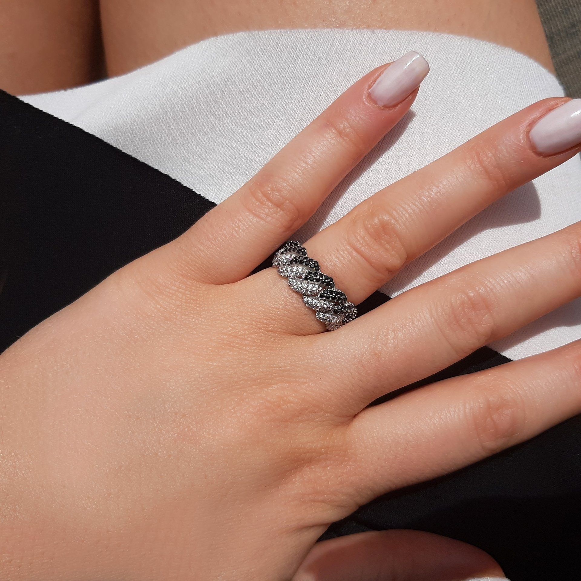 Chain link sales ring jewelry