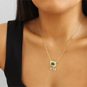 Emerald Shaker Half Moon Necklace